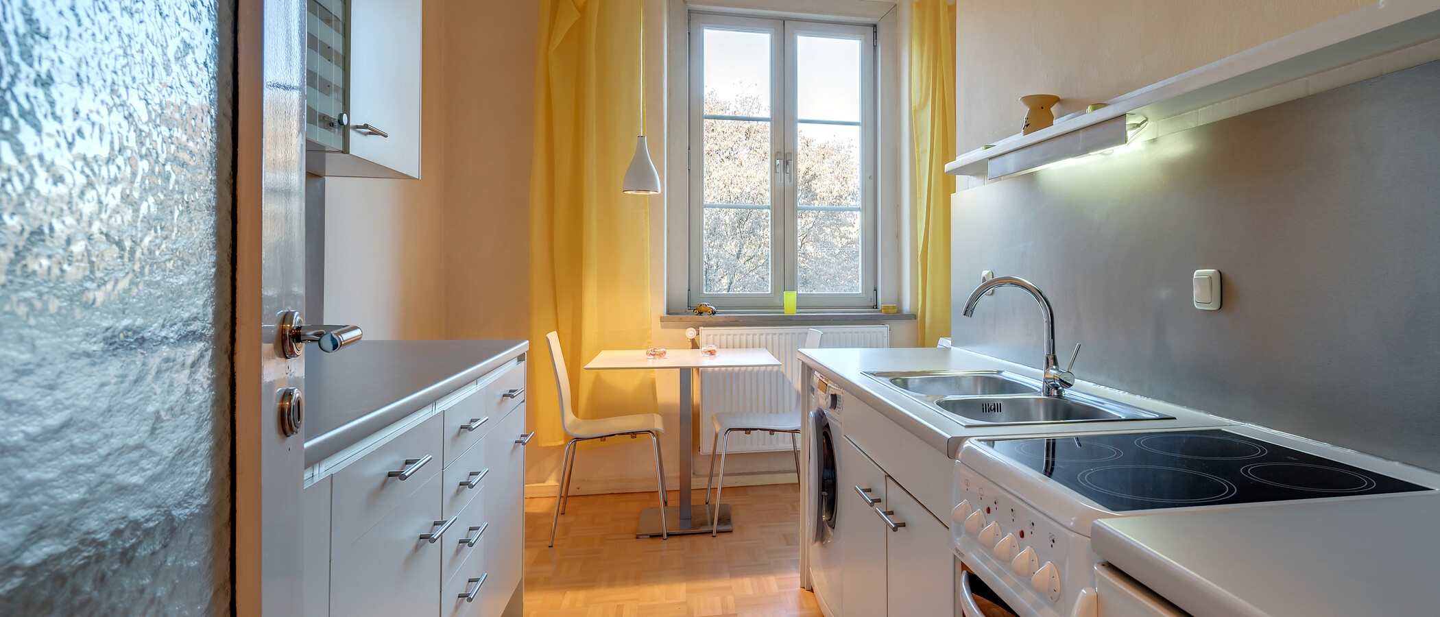 квартира München Schwabing-West (rund um den Hohenzollernplatz) 01 кухня 4172