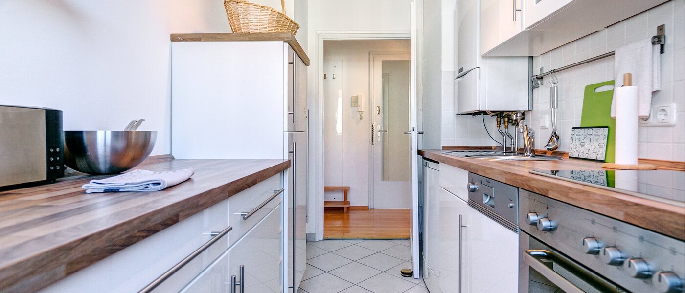 квартира München Maxvorstadt - Rund um den Josephplatz 04 кухня 4228