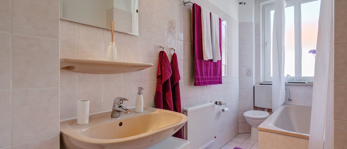 квартира München Maxvorstadt - Rund um den Josephplatz 01 ванная комната 4228