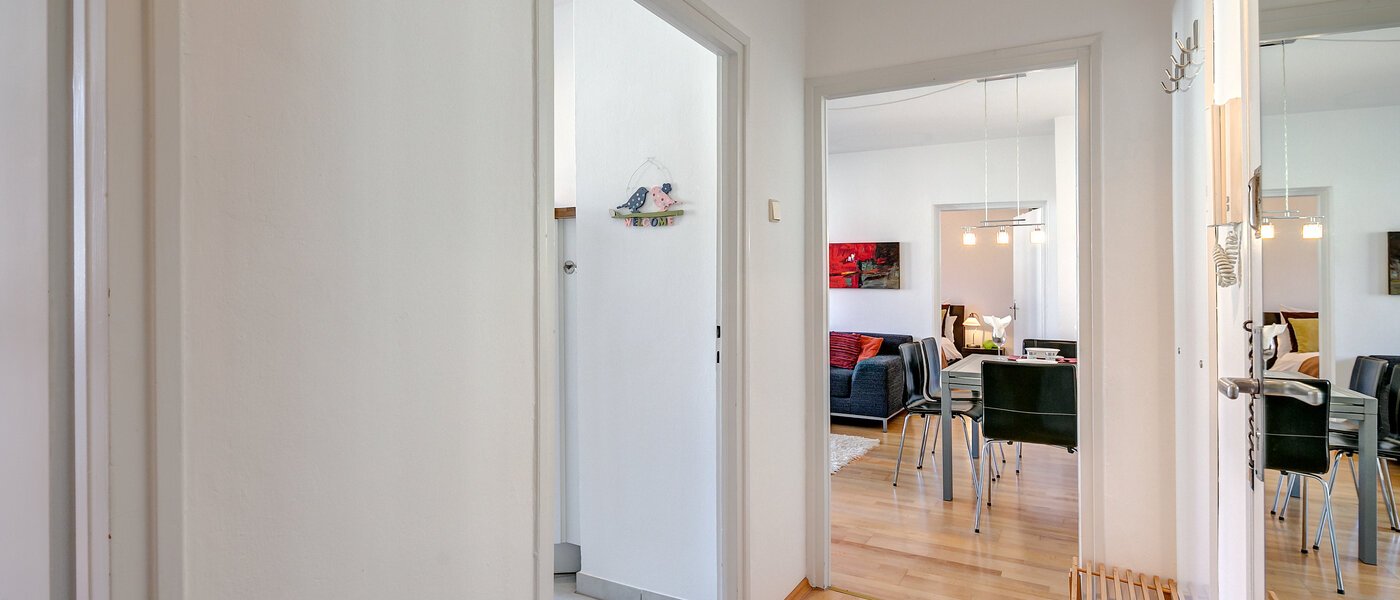 квартира München Maxvorstadt - Rund um den Josephplatz 01 коридор 4228