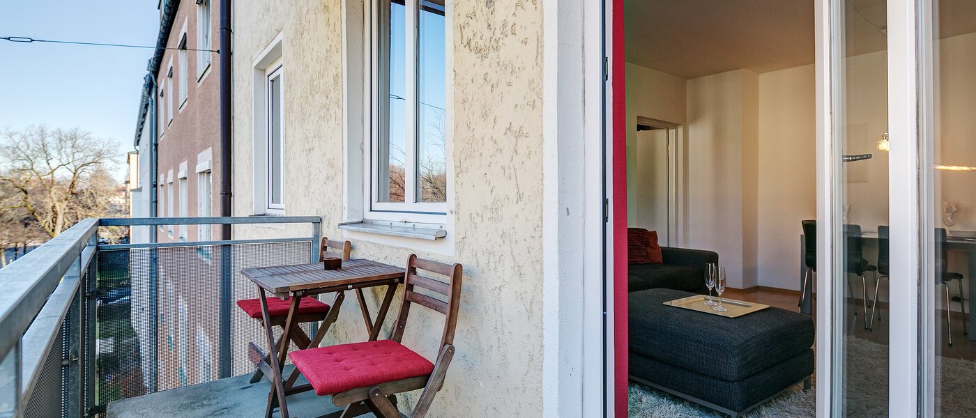 квартира München Maxvorstadt - Rund um den Josephplatz 01 балкон 4228