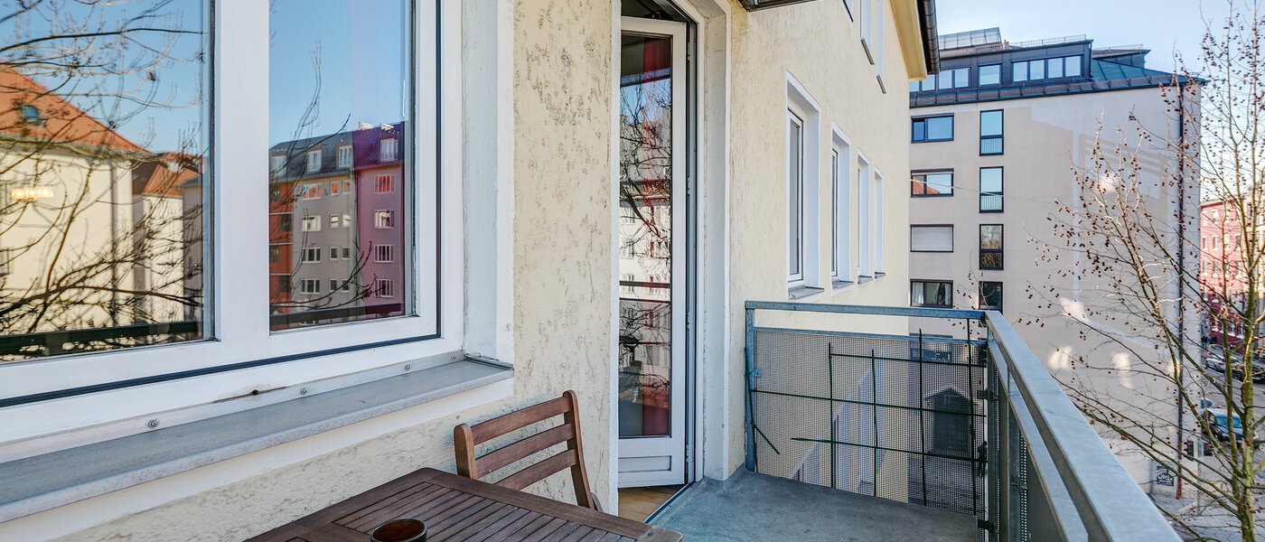 квартира München Maxvorstadt - Rund um den Josephplatz 02 балкон 4228