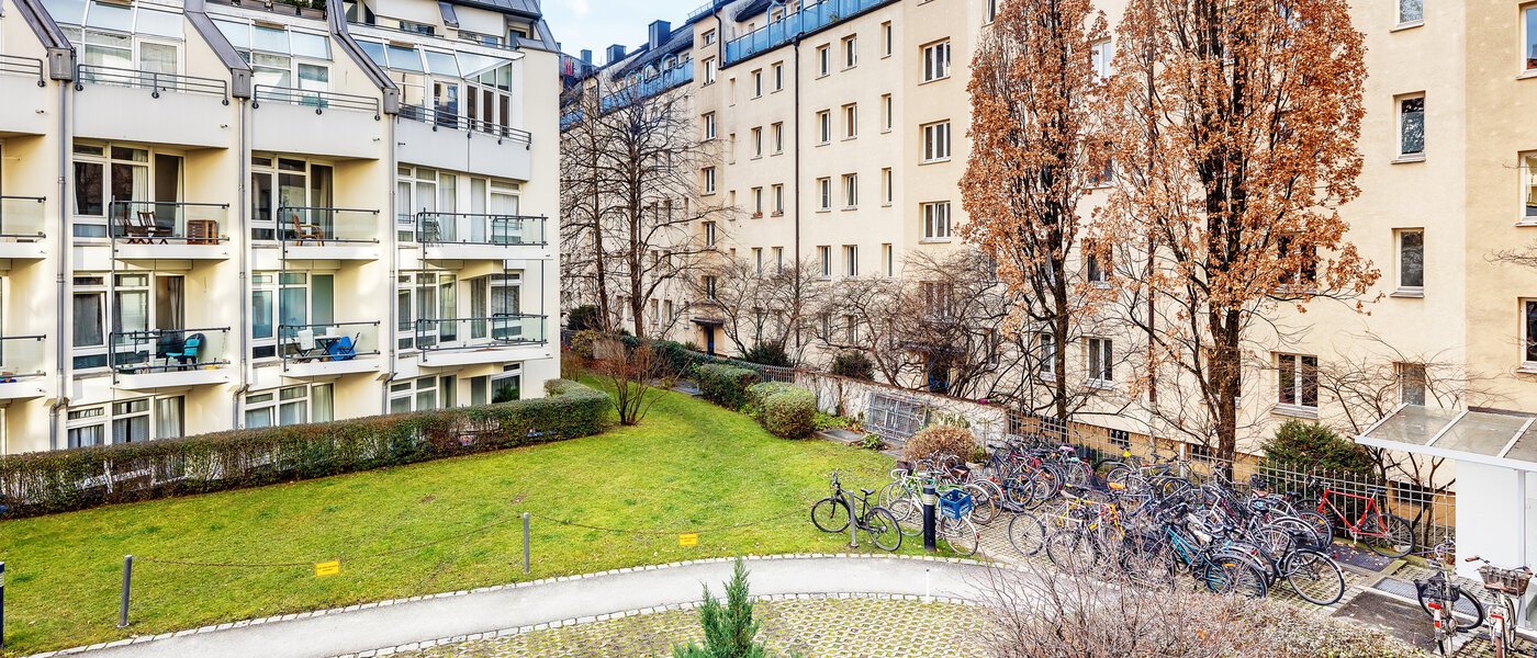 квартира München Maxvorstadt - Museumsviertel 02 вид из окна 4250