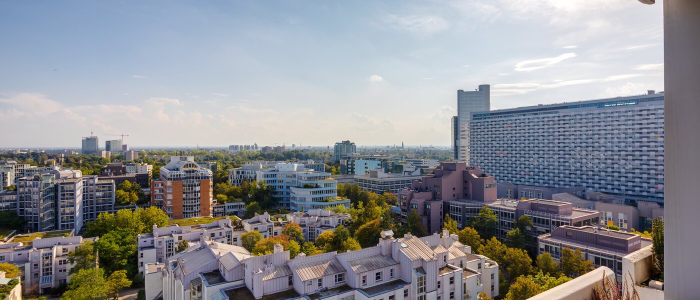 квартира München Arabellapark 03 вид из окна 4263