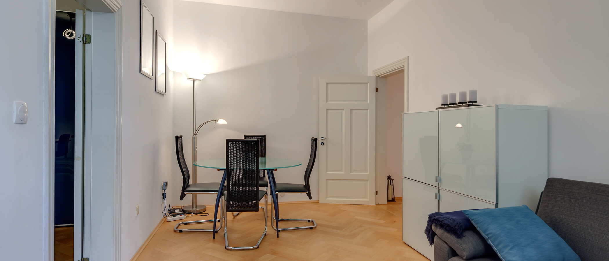 квартира München Haidhausen 04 гостиная 4279
