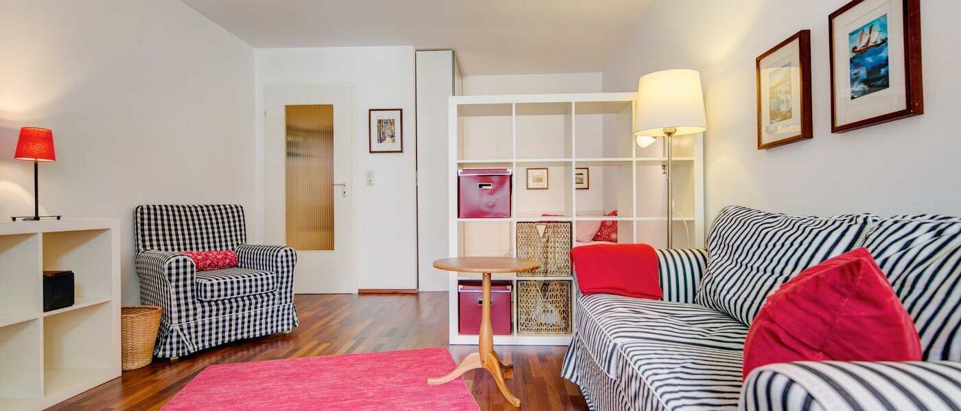 квартира München Neuhausen 01 гостиная 4307