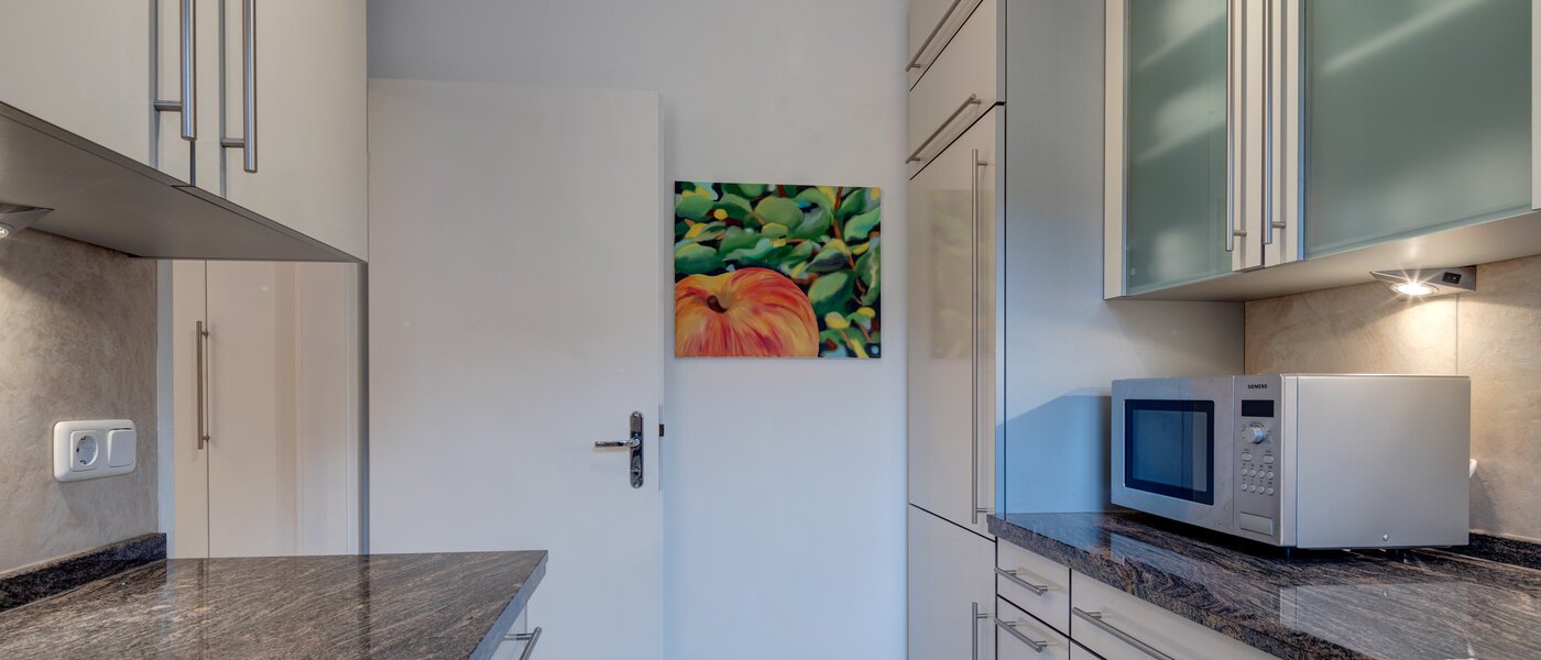 квартира München Schwabing-West (rund um den Hohenzollernplatz) 03 кухня 4311