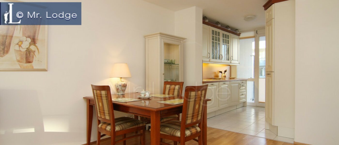 квартира München Parkstadt Schwabing 01 столовая 4318