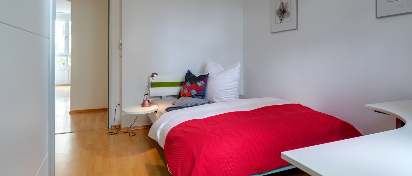 квартира München Maxvorstadt - Museumsviertel 01 2-я спальная комната 4344