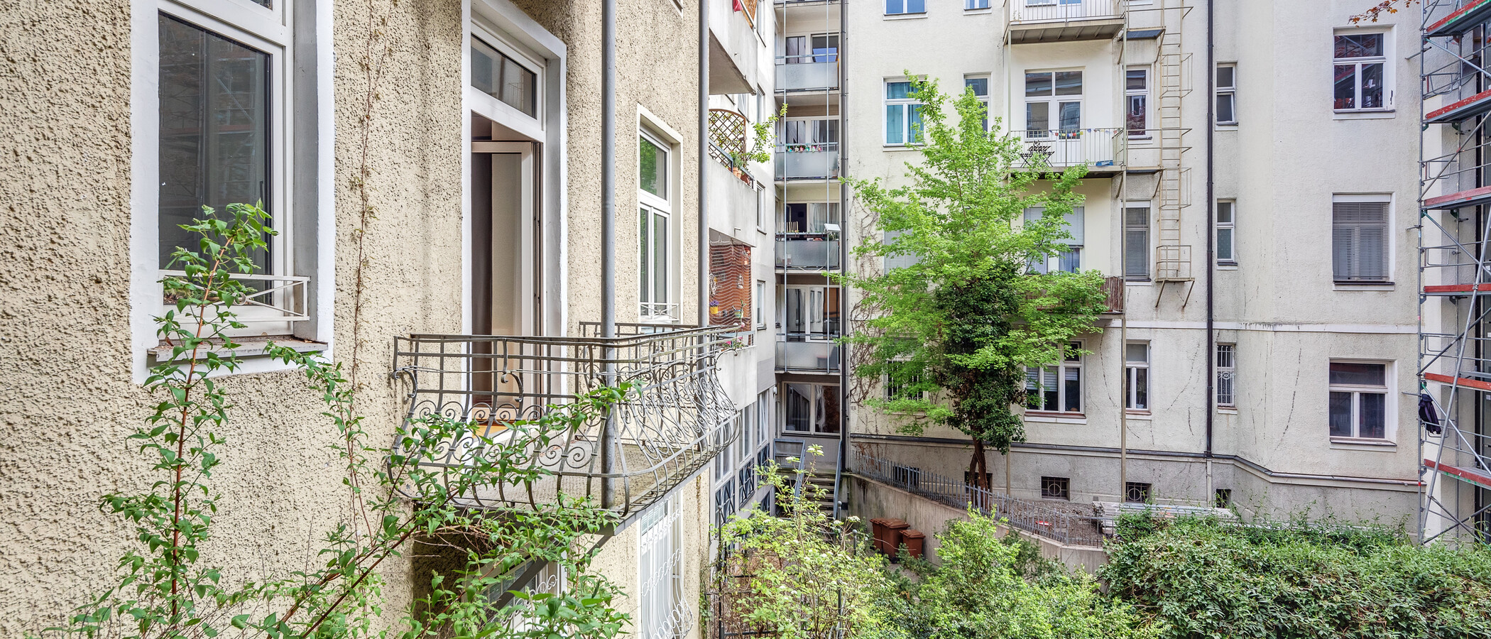квартира München Lehel 01 вид из окна 4375