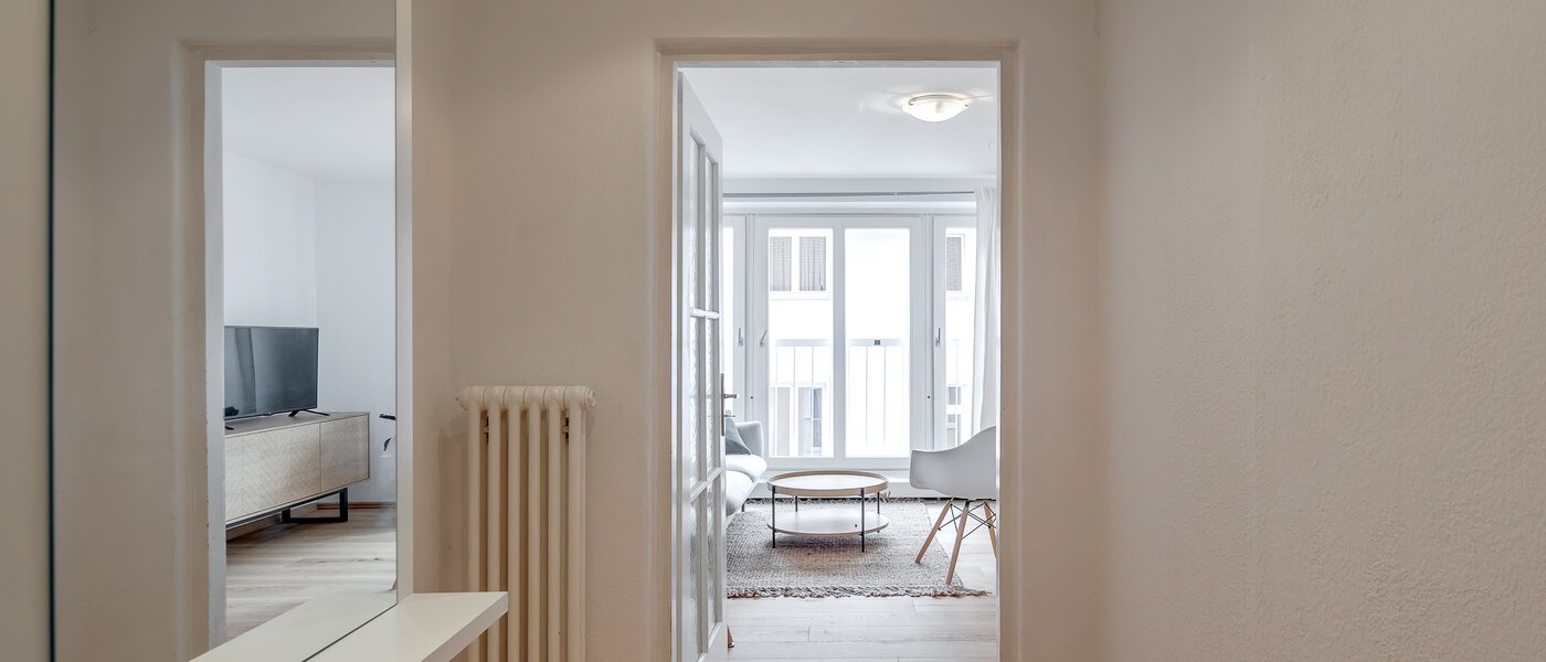 квартира München Schwabing-West (rund um den Hohenzollernplatz) 01 коридор 4379