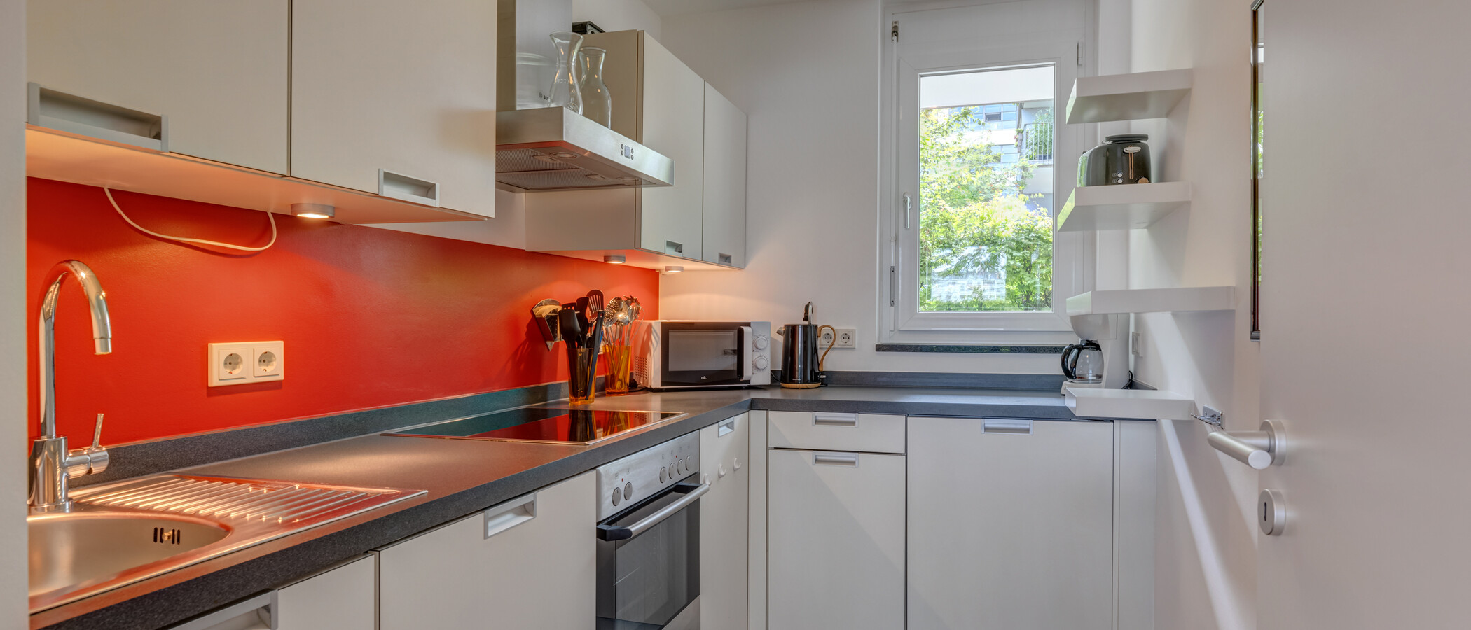 квартира с садом München Schwanthalerhöhe 01 кухня 4454