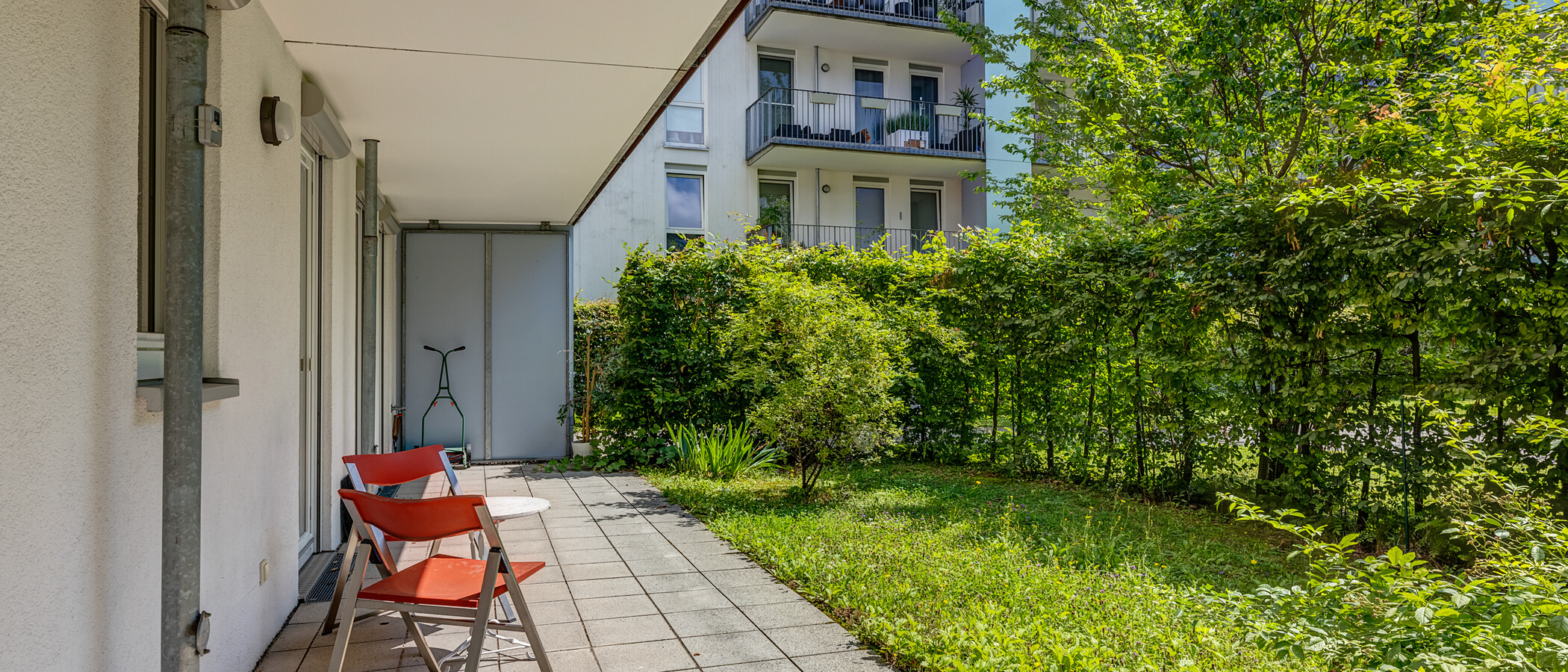 квартира с садом München Schwanthalerhöhe 02 сад 4454