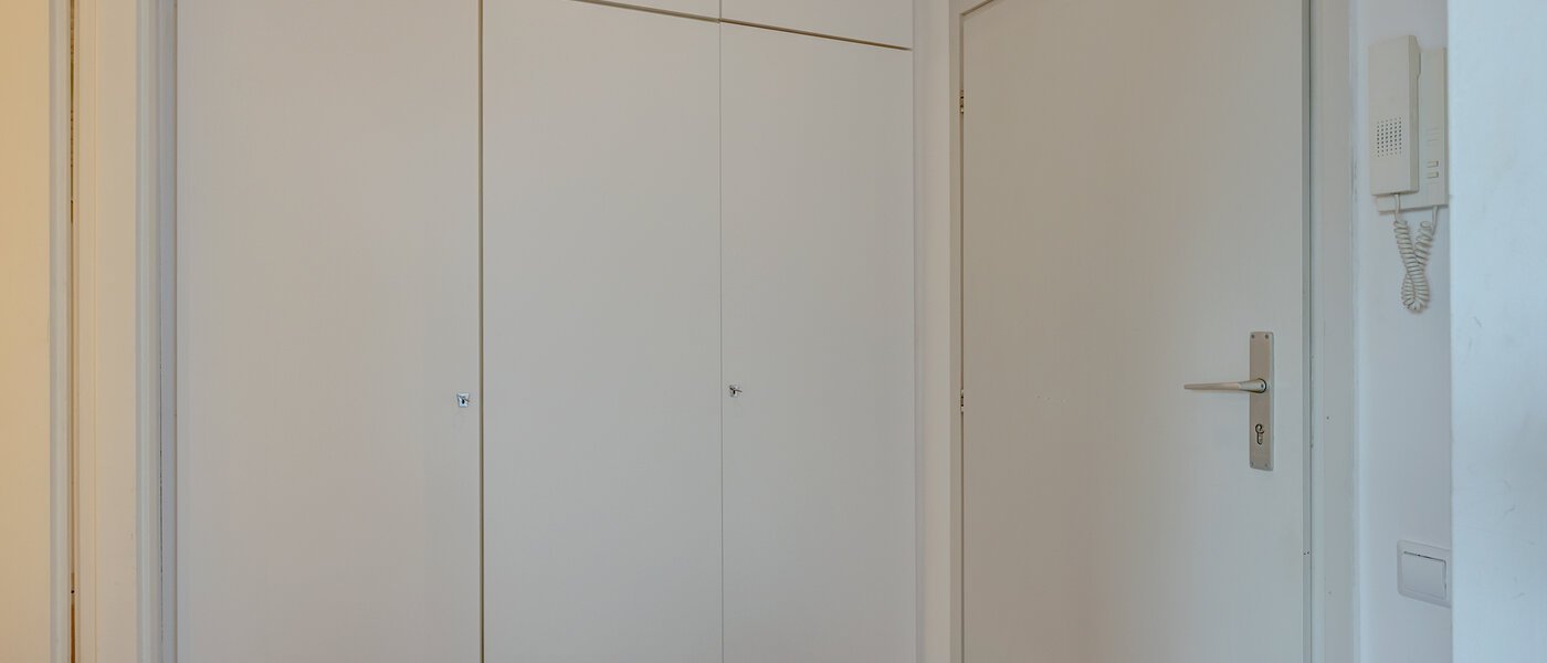 квартира München Schwabing-West (rund um den Bonner Platz) 01 коридор 4460