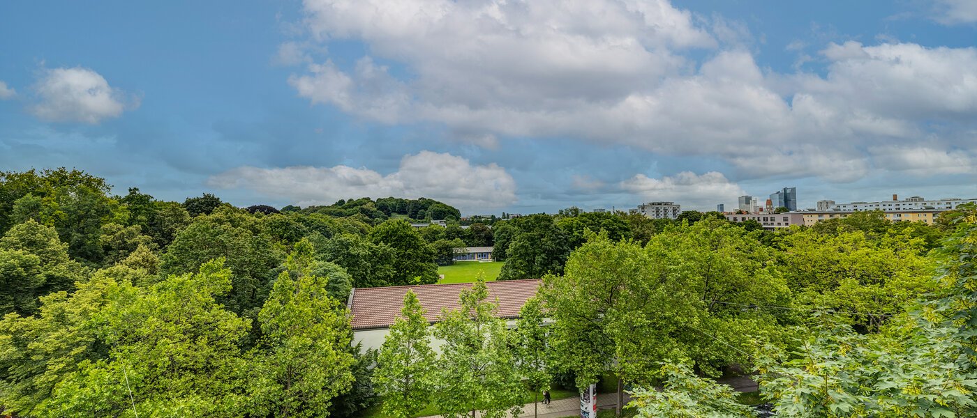 квартира München Schwabing-West (rund um den Bonner Platz) 02 вид из окна 4460