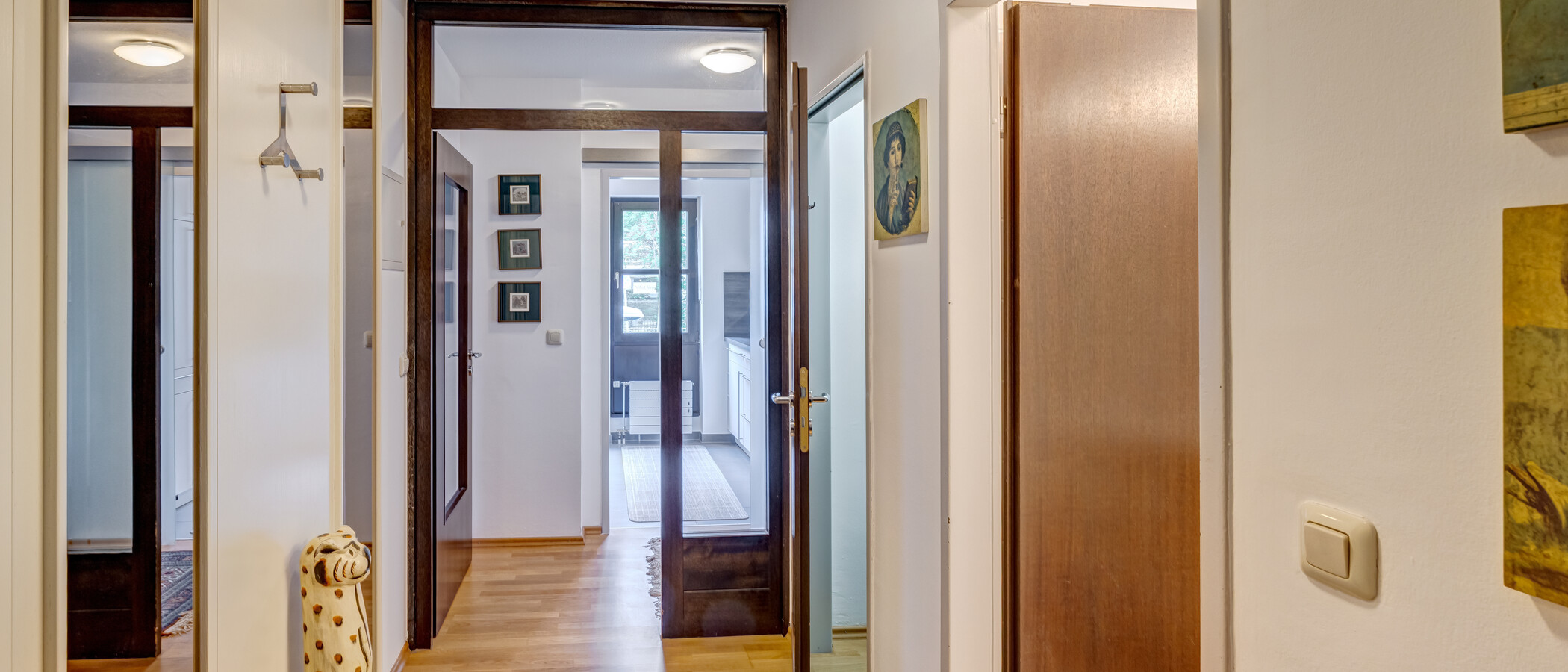 квартира München Obersendling 01 коридор 4519
