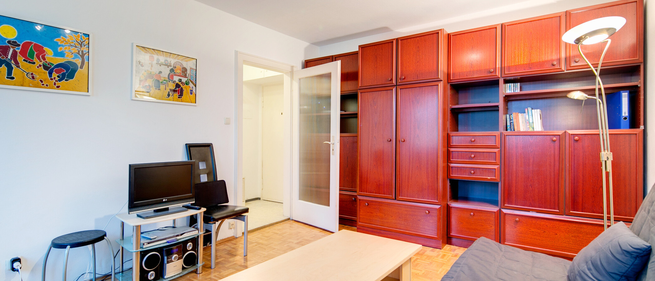 квартира München Schwabing-West 04 гостиная 4617