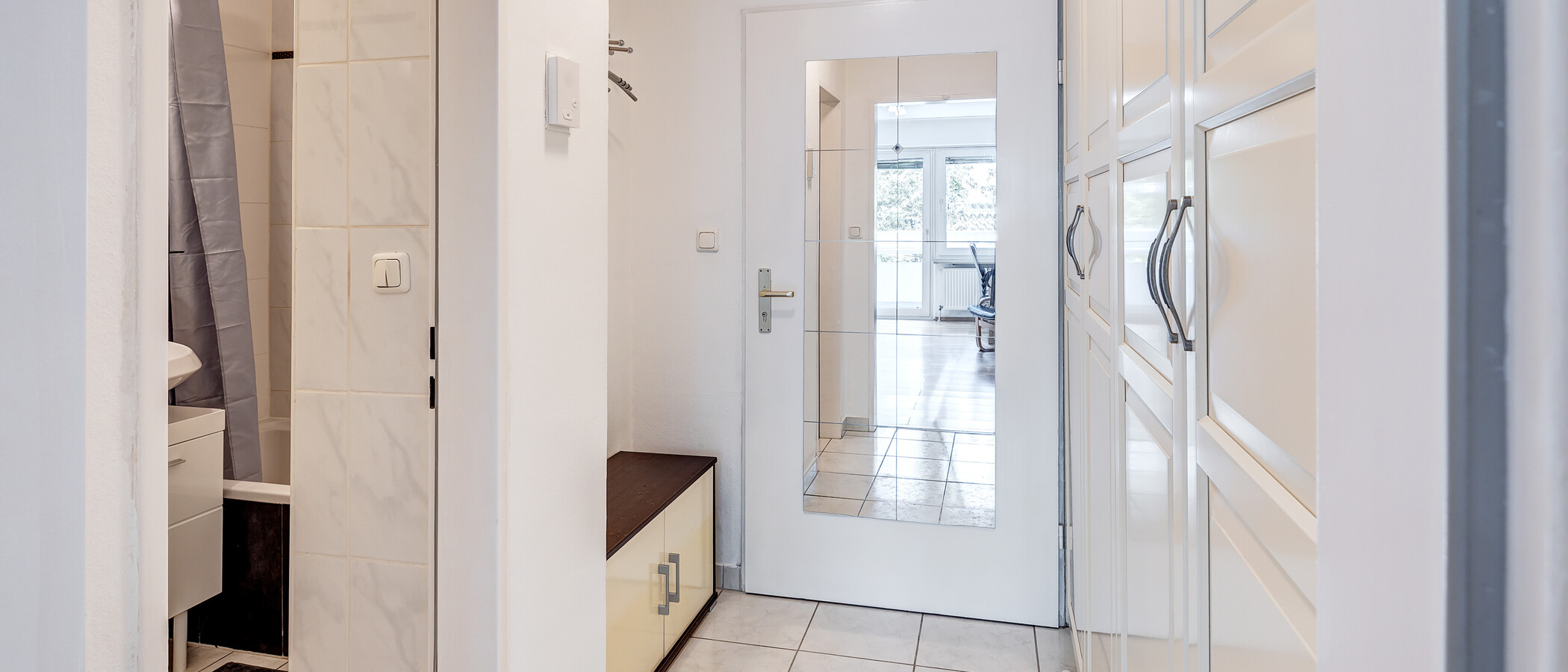 квартира München Milbertshofen 01 коридор 4660