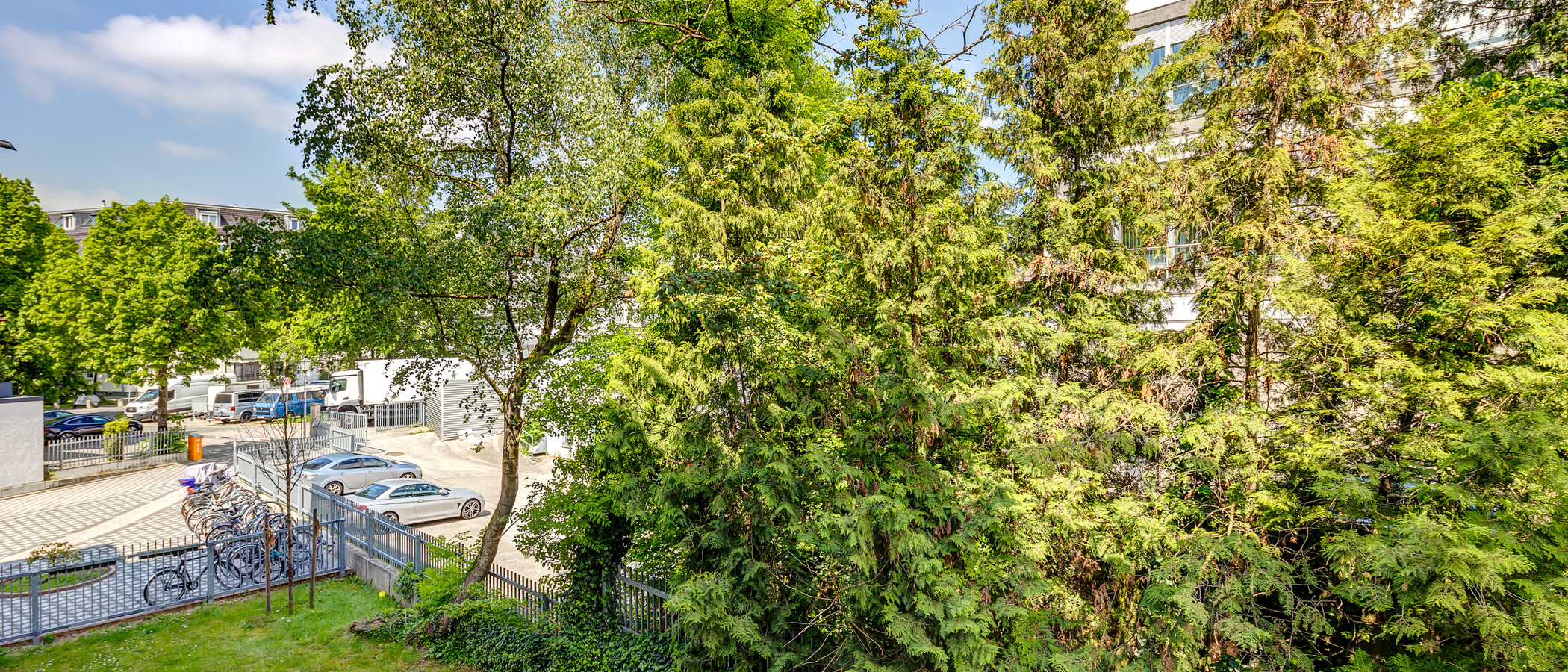 квартира München Milbertshofen 01 вид из окна 4660
