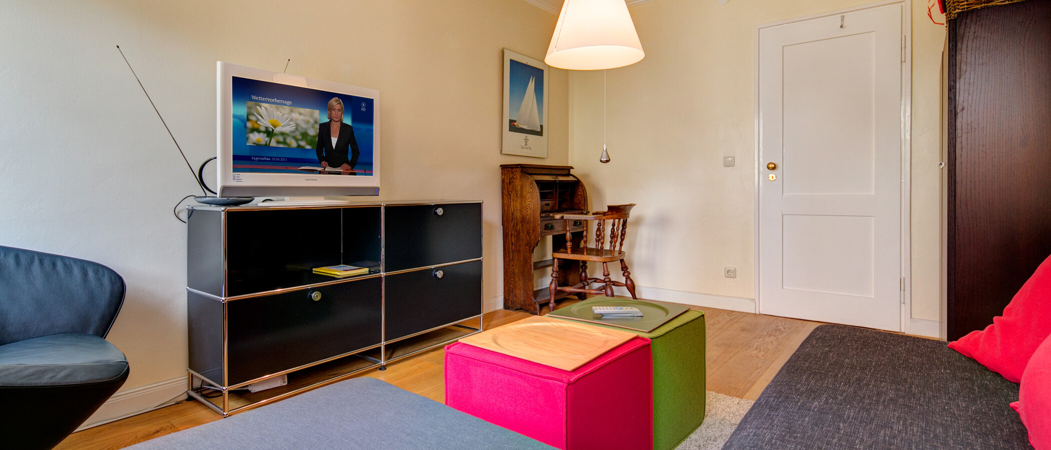 квартира München Schwabing (links der Leopoldstraße) 04 гостиная 4673