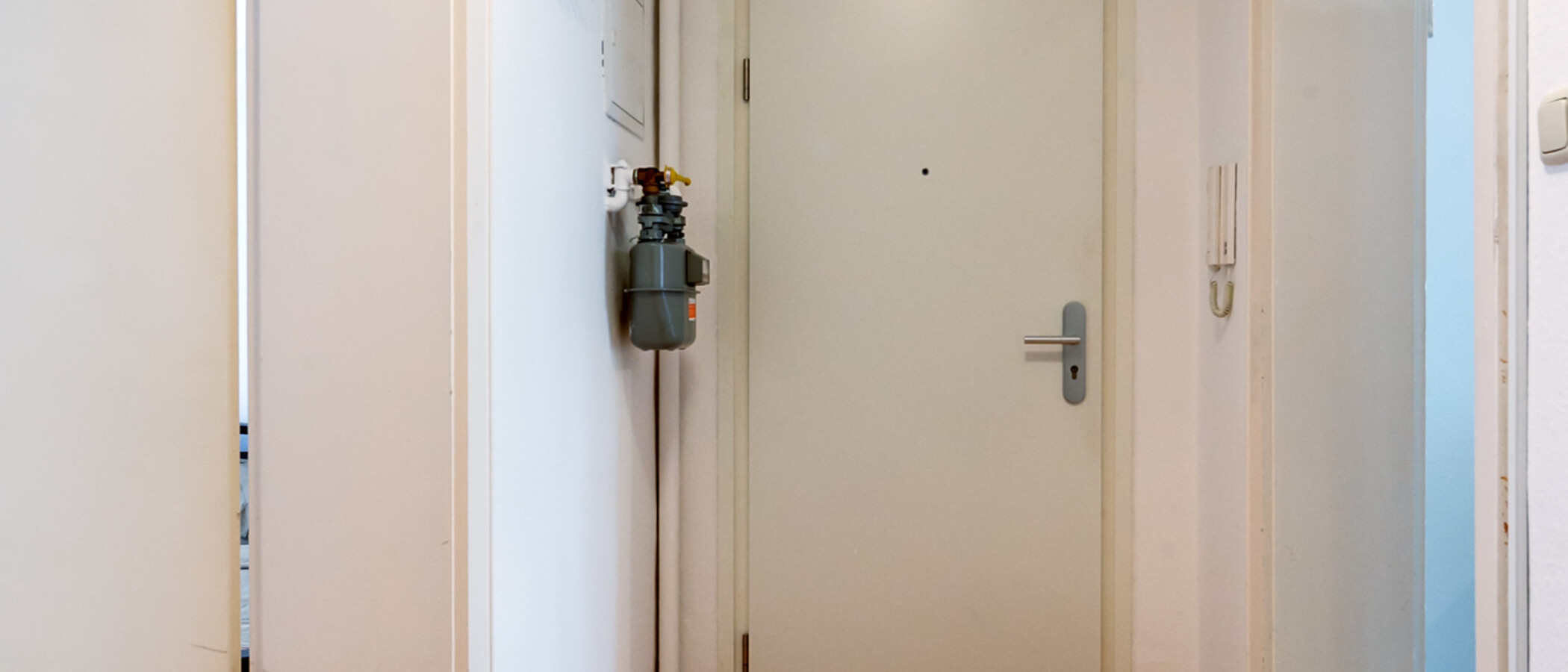 квартира München Schwabing-West (rund um den Hohenzollernplatz) 02 коридор 4679