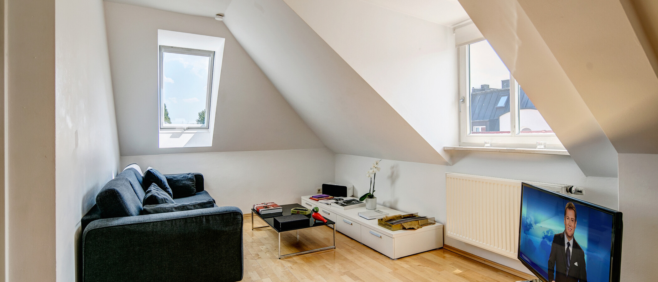 мансардная квартира München Maxvorstadt - Rund um den Josephsplatz 01 гостиная 4683