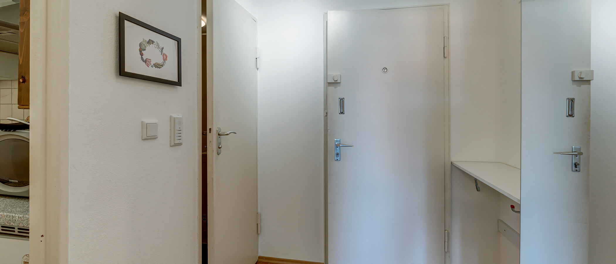 квартира München Schwabing-West 02 коридор 4685