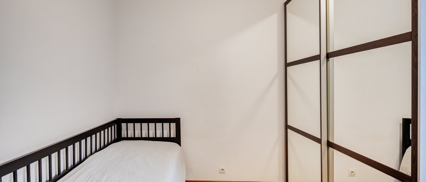 квартира München Schwabing (rechts der Leopoldstraße) 02 2-я спальная комната 4720