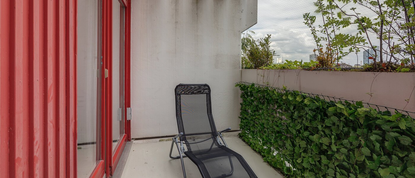 квартира München Schwabing (rechts der Leopoldstraße) 01 балкон 4730