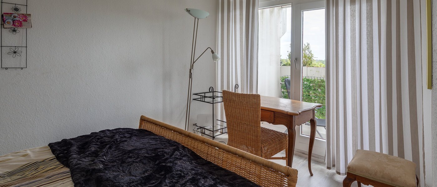 квартира München Schwabing (rechts der Leopoldstraße) 02 спальная комната 4730