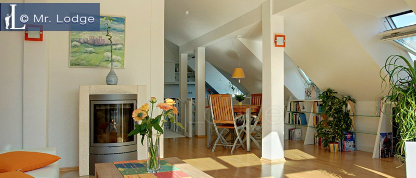 мансардная квартира München Maxvorstadt - Rund um den Josephplatz 05 гостиная 4768