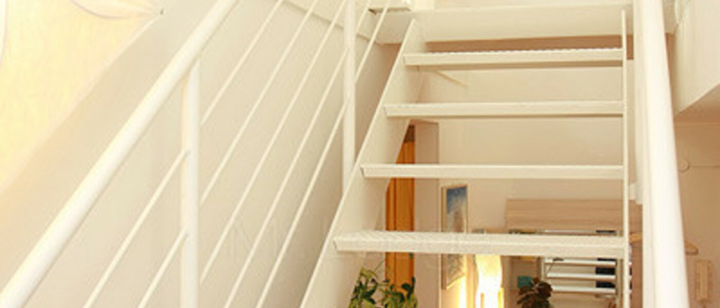 мансардная квартира München Maxvorstadt - Rund um den Josephplatz 05 коридор 4768