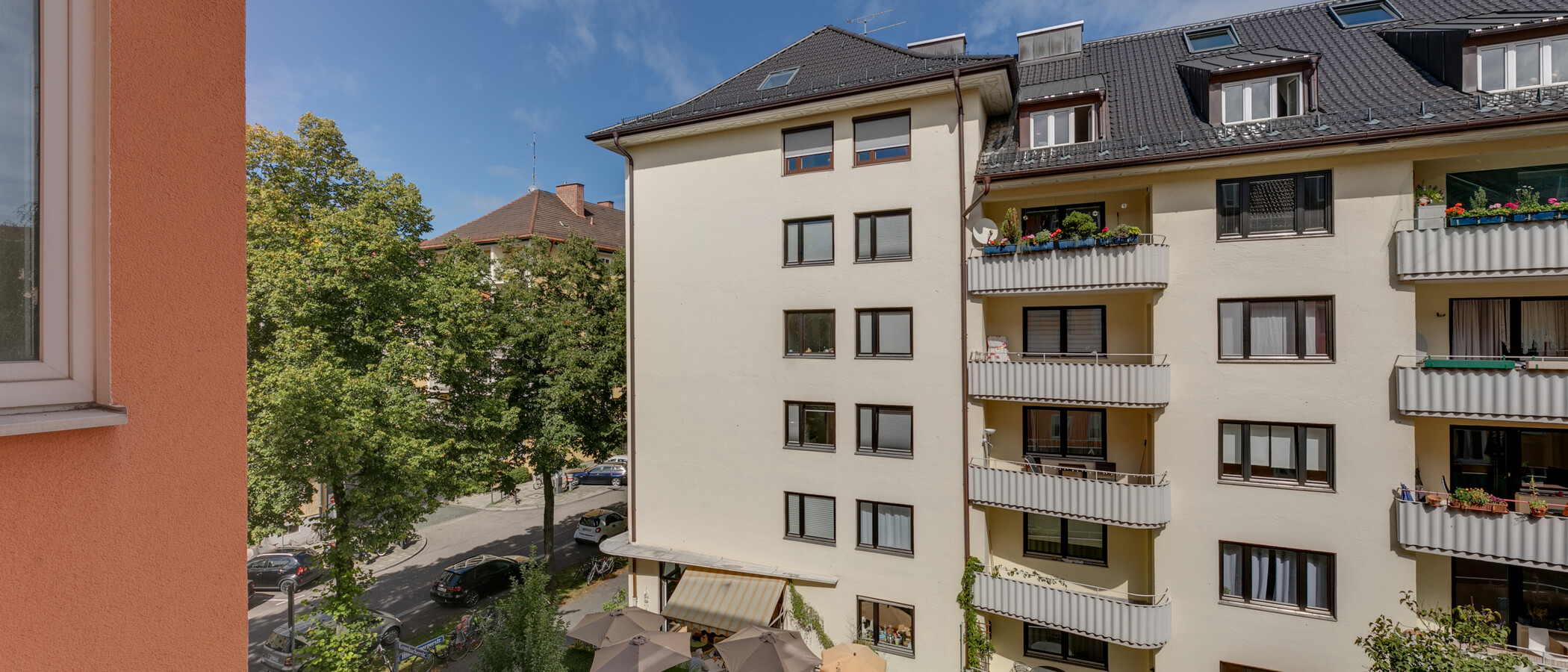 квартира München Schwabing-West (rund um den Hohenzollernplatz) 04 вид из окна 4783