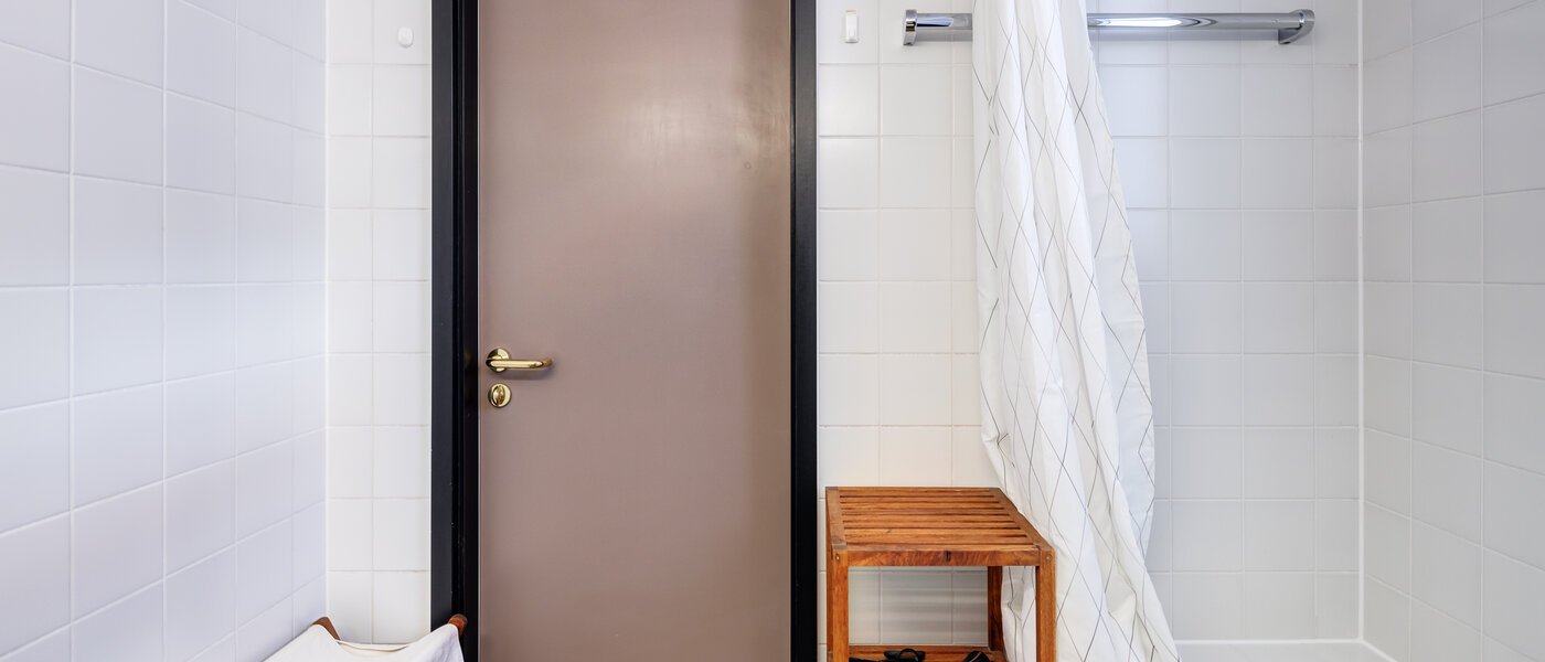 квартира München Schwabing-West (rund um den Bonner Platz) 02 ванная комната 4836