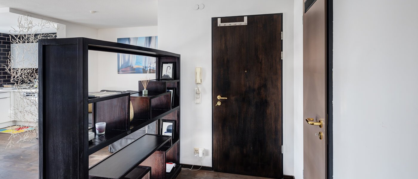 квартира München Schwabing-West (rund um den Bonner Platz) 01 коридор 4836