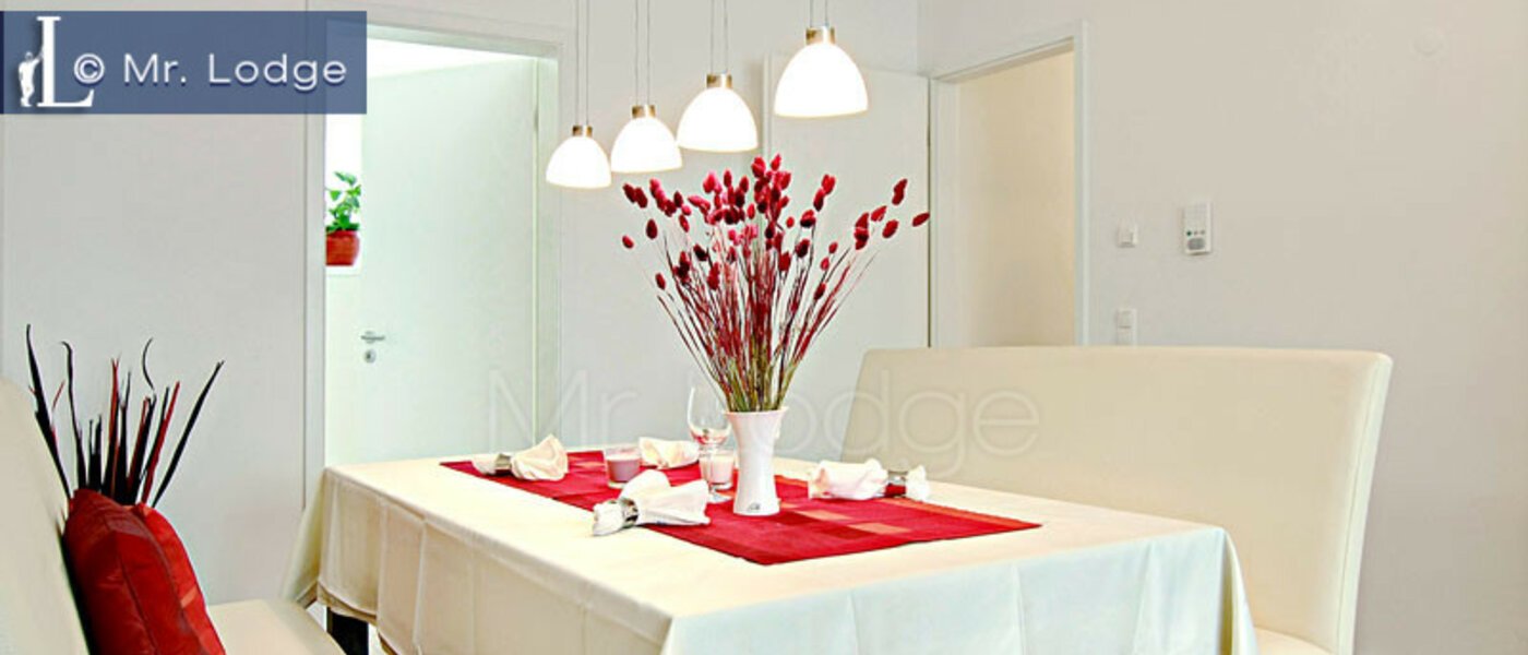 квартира München Maxvorstadt - Westen 01 столовая 4883