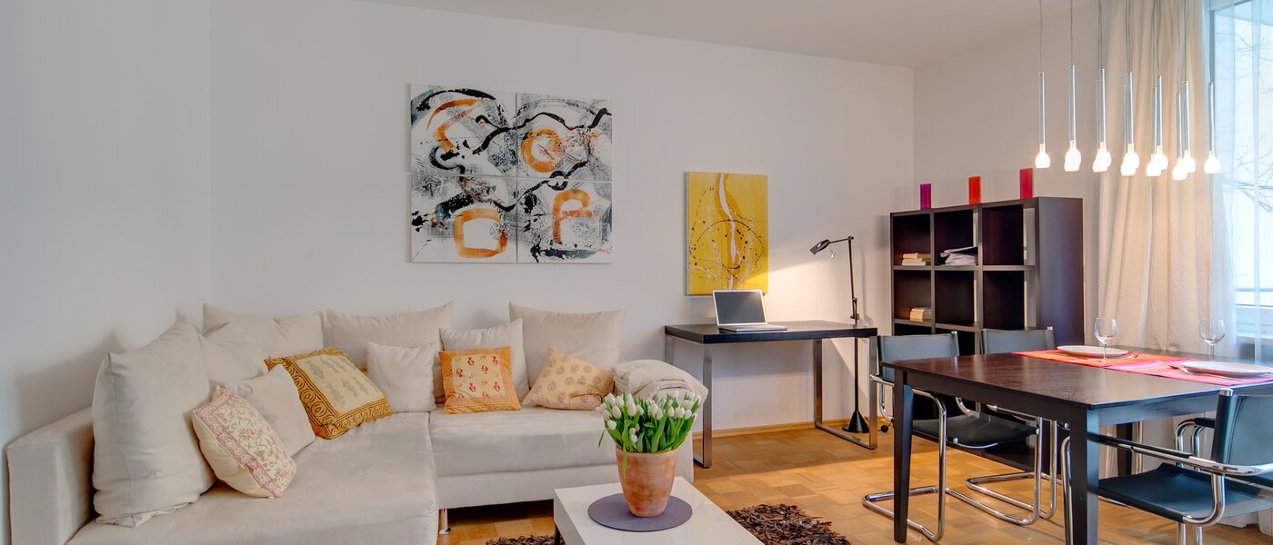 квартира München Schwabing-West (rund um den Hohenzollernplatz) 01 гостиная 4890