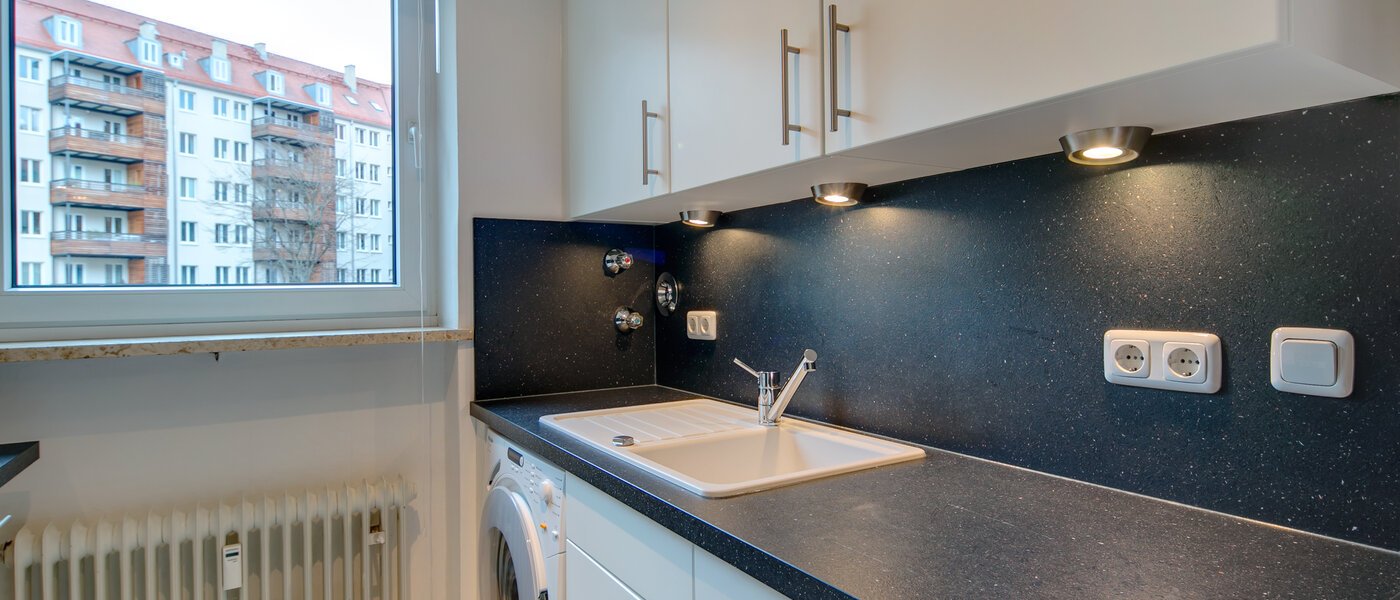 квартира München Schwabing-West (rund um den Hohenzollernplatz) 03 кухня 4890