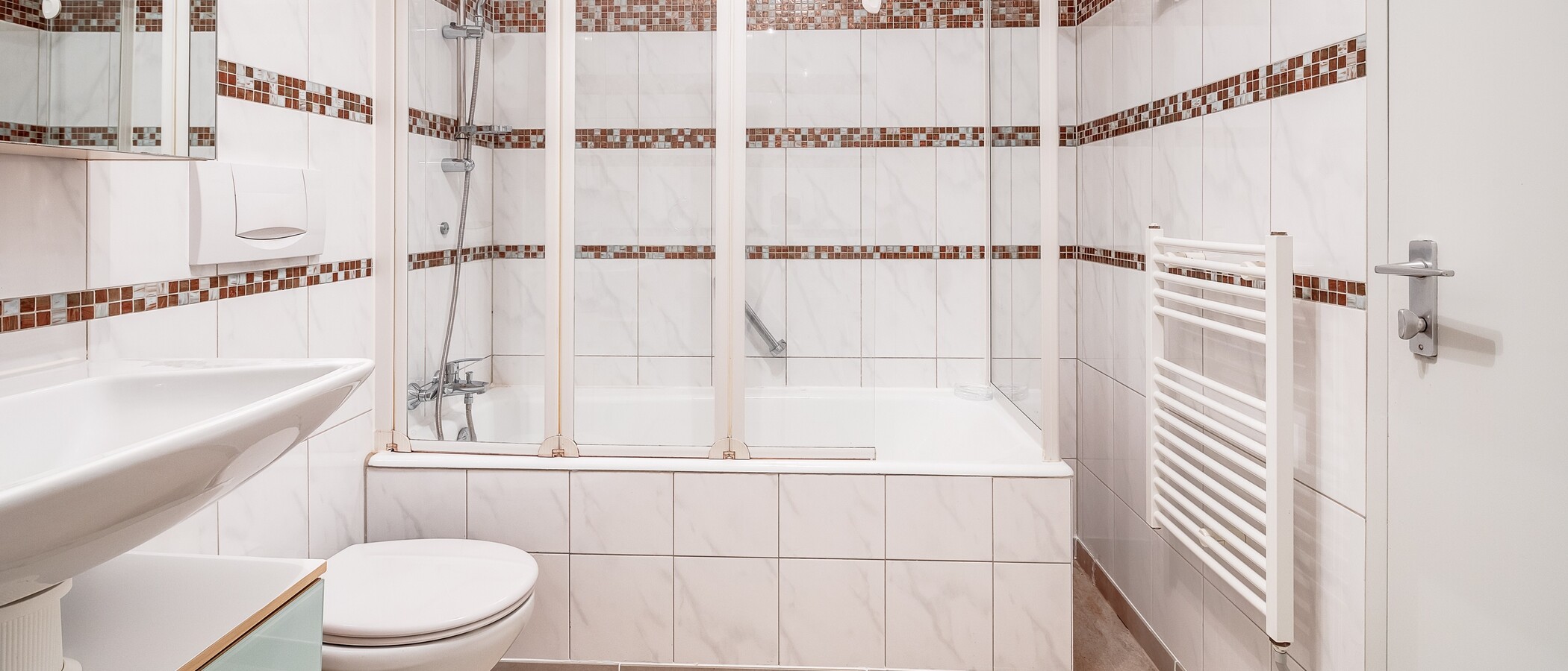 квартира München Schwabing-Nord (zw. Leopoldstraße & Englischen Garten) 01 ванная комната 4892