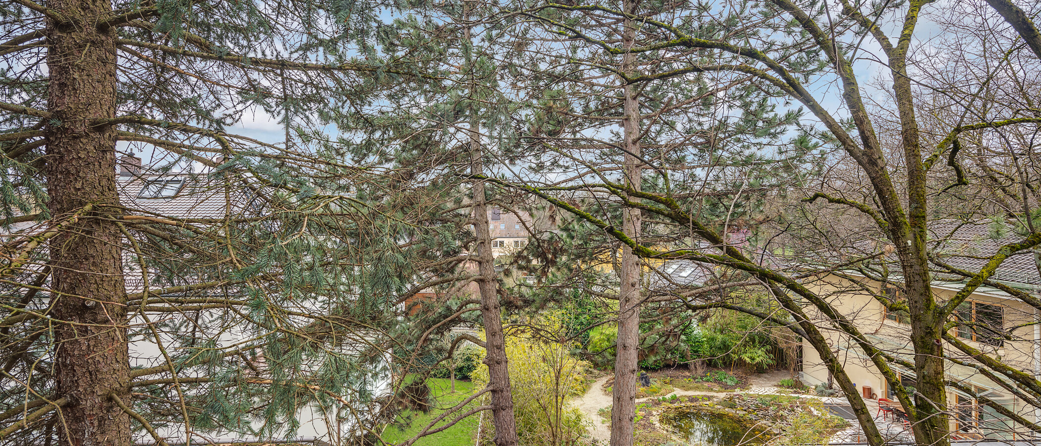 квартира München Schwabing-Nord (zw. Leopoldstraße & Englischen Garten) 02 вид из окна 4892