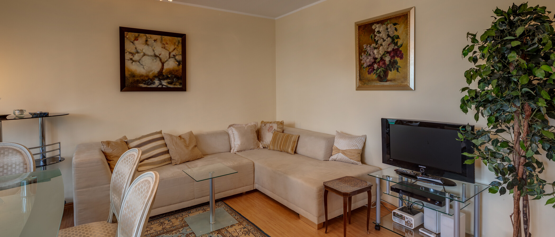 квартира München Schwabing-Nord (zw. Leopoldstraße & Englischen Garten) 03 жилое пространство 4892
