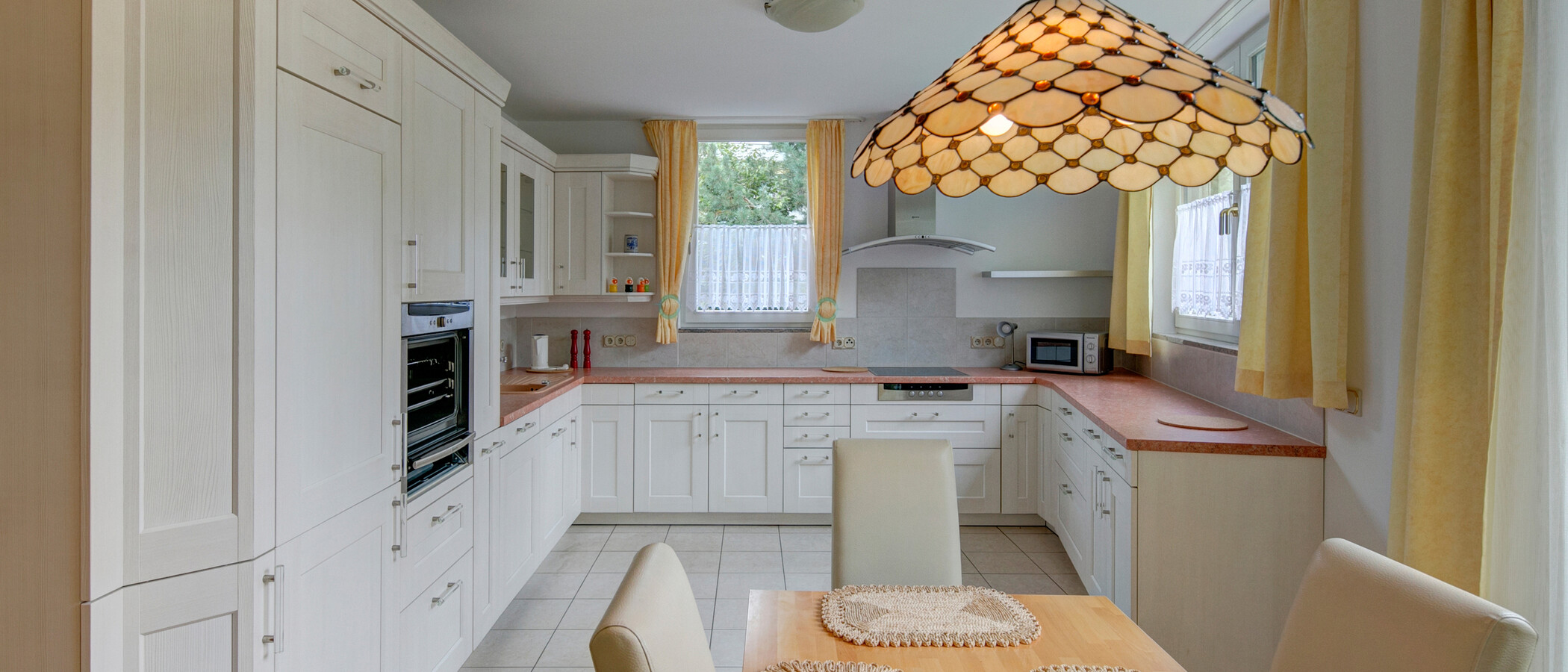 квартира München Schwabing - Alte Heide 01 кухня 4893