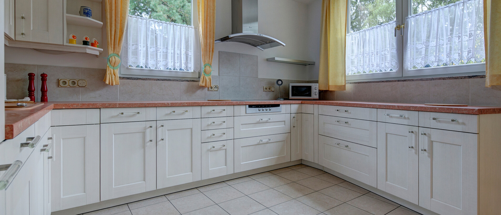 квартира München Schwabing - Alte Heide 03 кухня 4893
