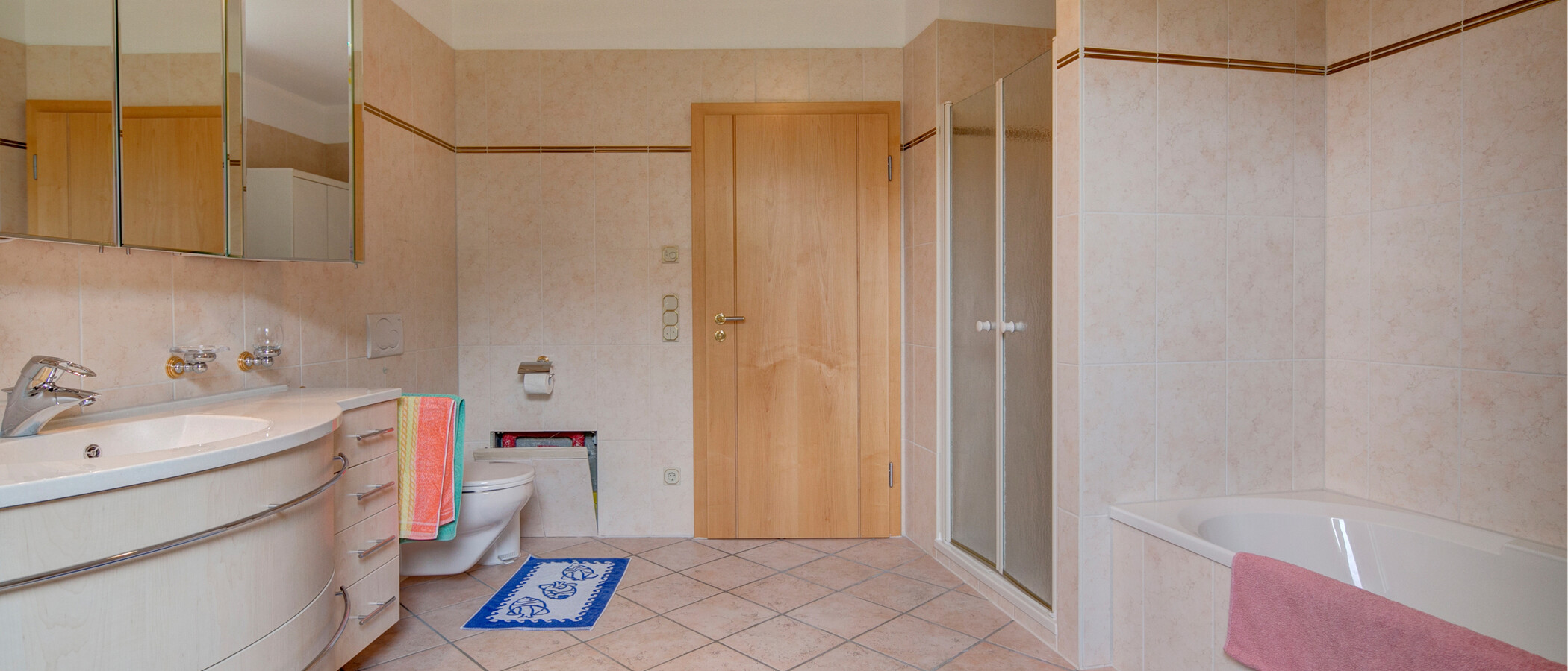 квартира München Schwabing - Alte Heide 01 ванная комната 4893