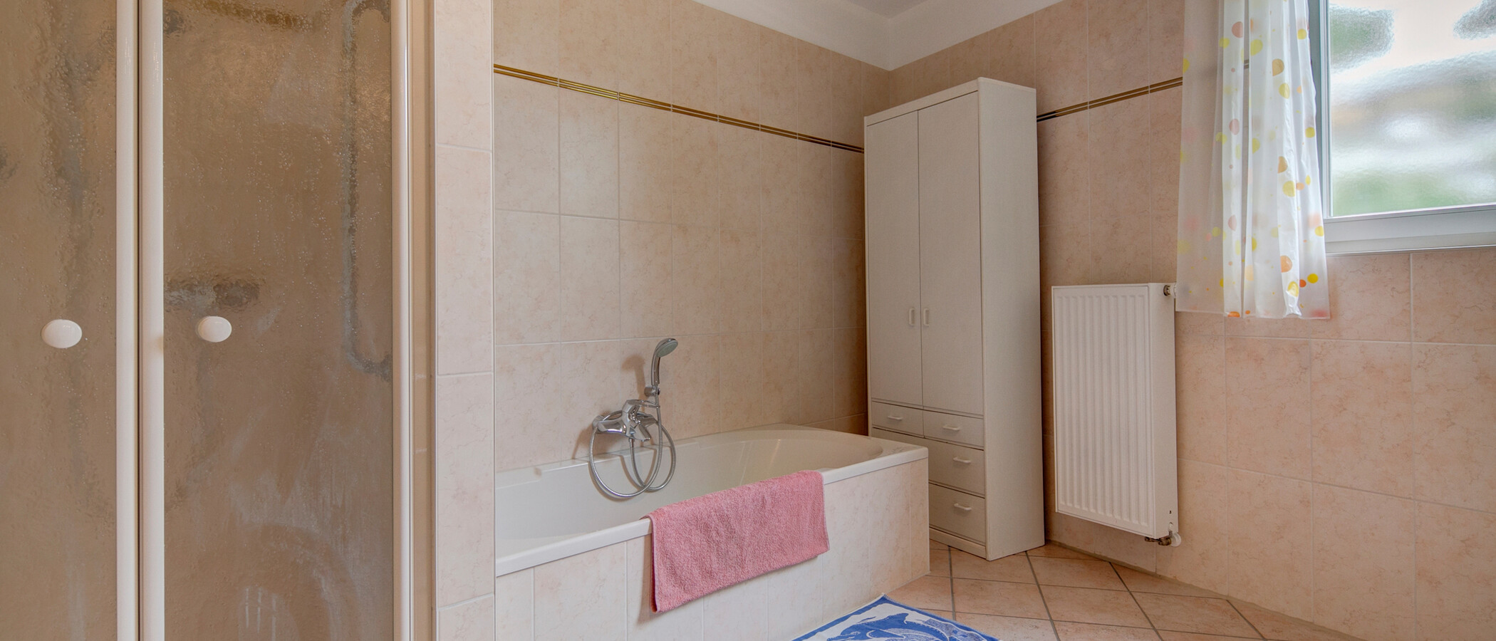 квартира München Schwabing - Alte Heide 03 ванная комната 4893