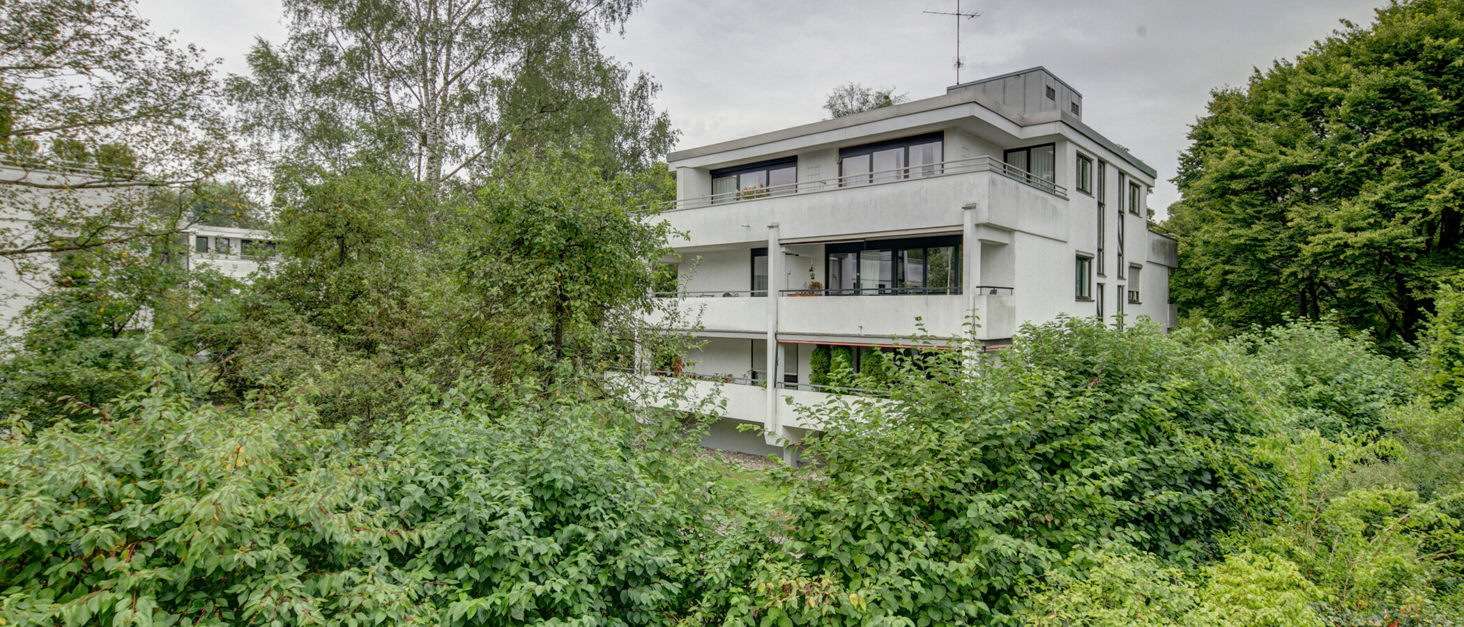 квартира München Schwabing - Alte Heide 04 вид из окна 4893