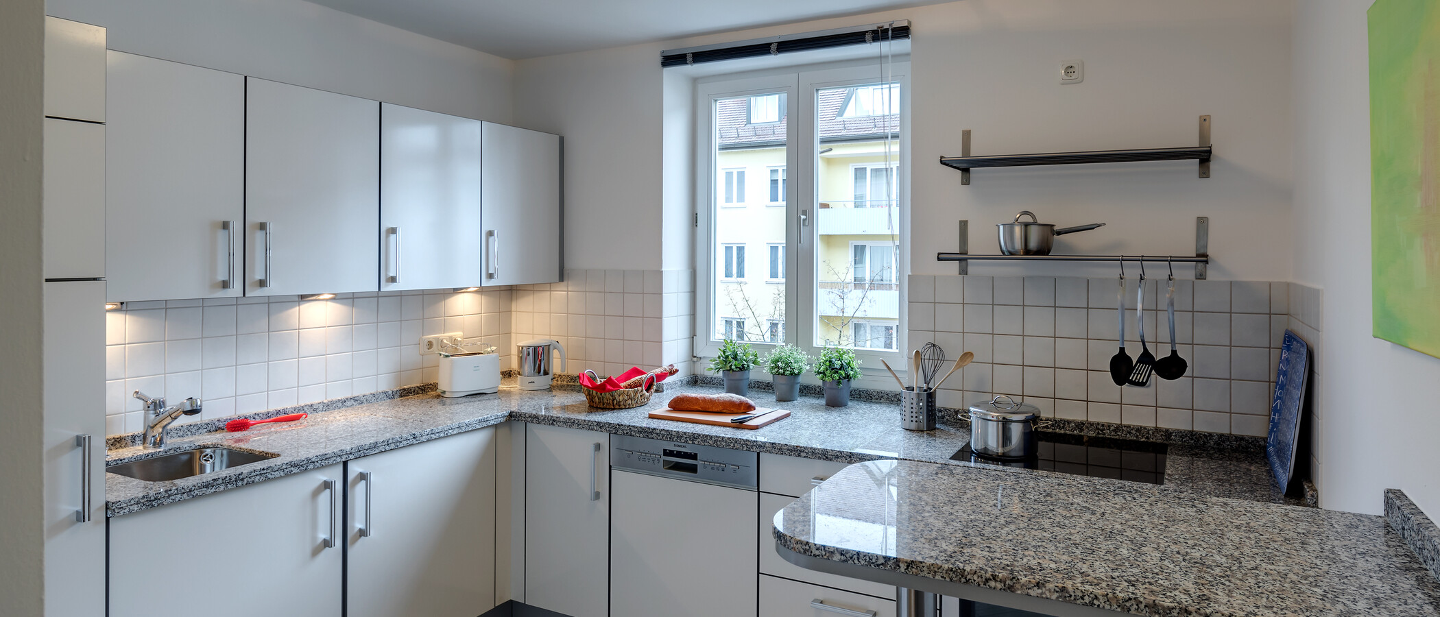 квартира München Maxvorstadt - Westen 01 кухня 49