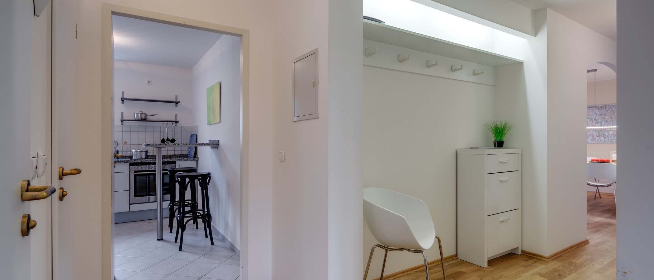 квартира München Maxvorstadt - Westen 03 коридор 49