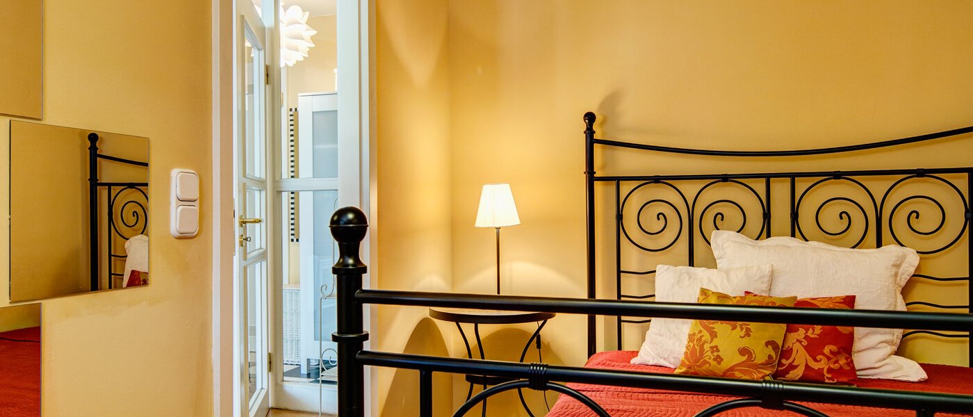 квартира München Schwabing-West (rund um den Bonner Platz) 02 спальная 4912