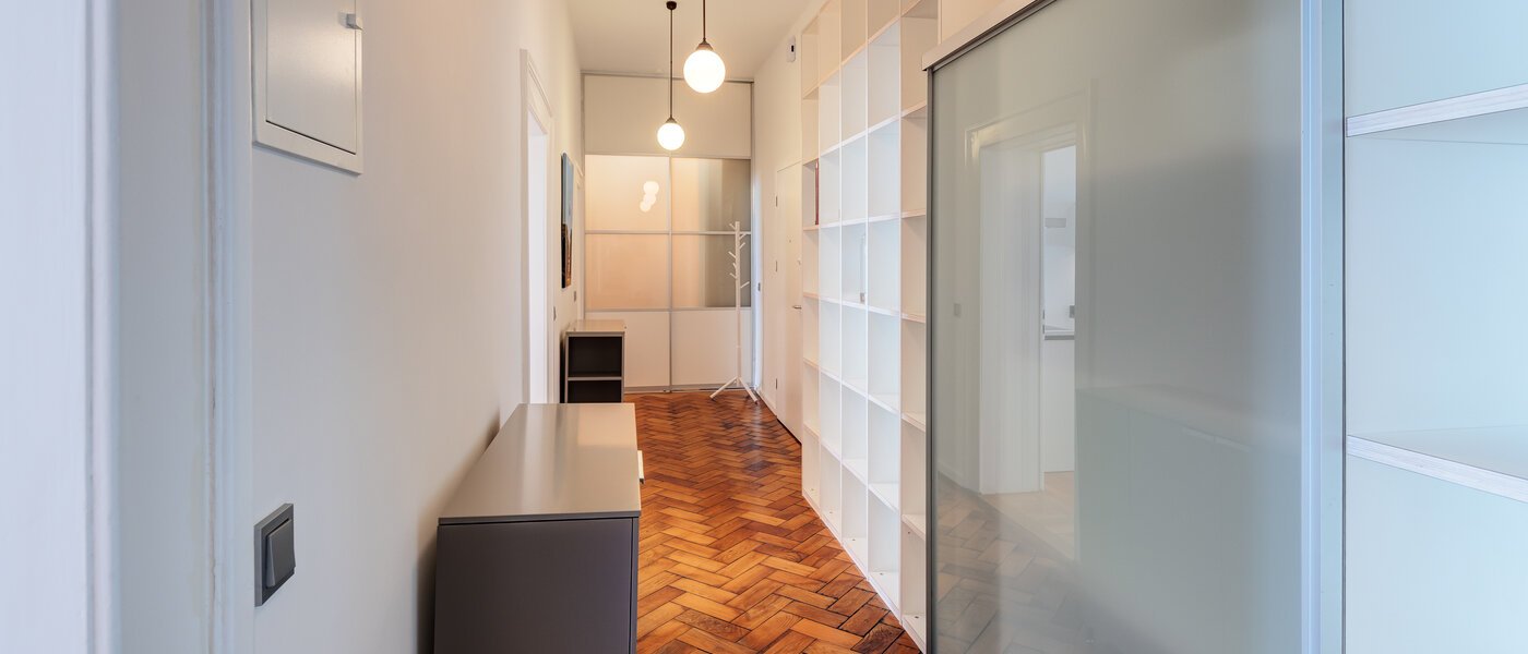 квартира München Schwabing (links der Leopoldstraße) 05 коридор 4915